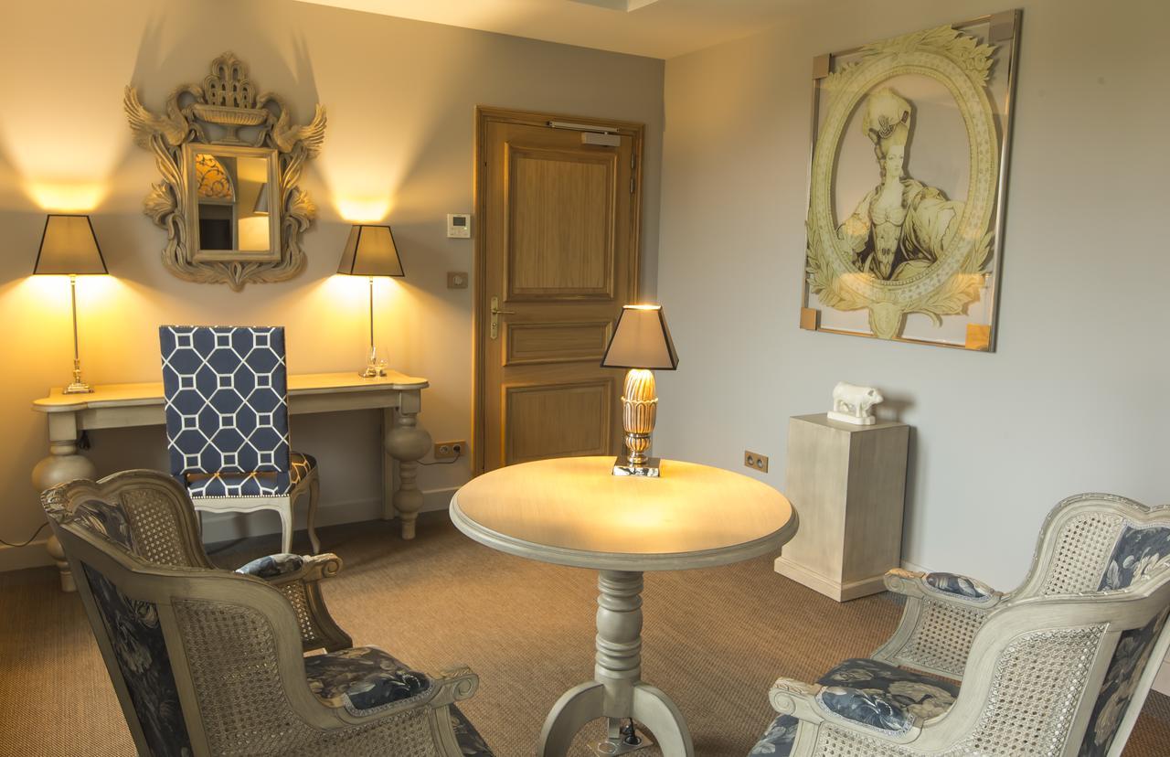 Domaine De Rymska & Spa - Relais & Chateaux Saint-Jean-de-Trézy المظهر الخارجي الصورة